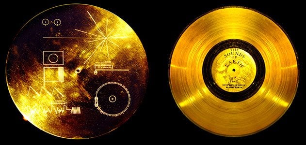 Desky odeslané družicemi Voyager do vesmíru, při výrobě byl použit hliník 6061-T6