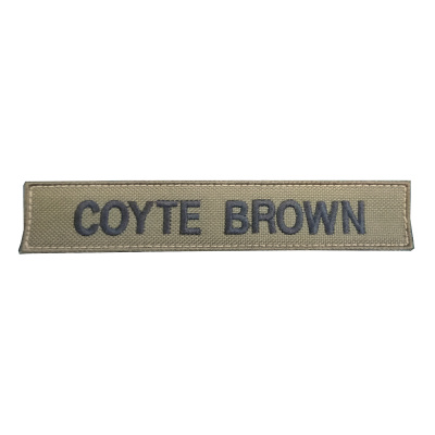 Jmenovka AČR, coyote brown