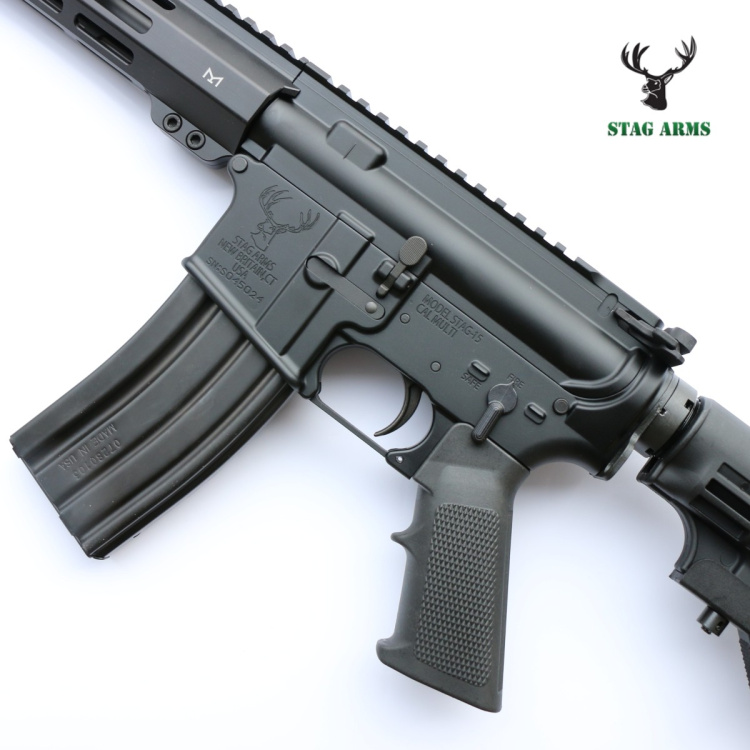 Samonabíjecí puška AR15 Stag Arms model LEO M-LOK, ráže .223 Rem, 16″ hlaveň