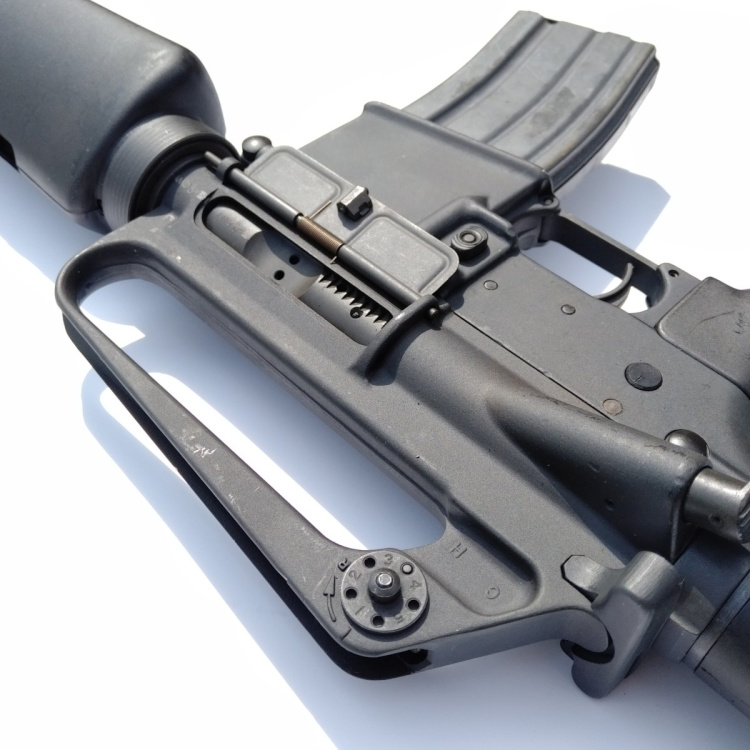Colt M16A1, ráže .223 Rem, puška samonabíjecí, použitá