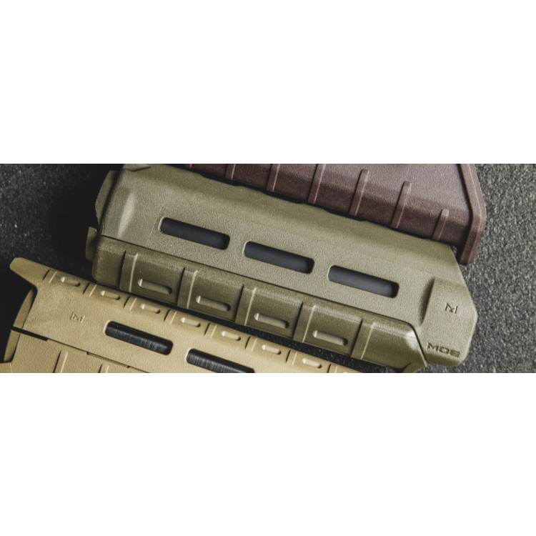 Předpažbí AR15 MOE M-LOK Carbine Lenght, Magpul
