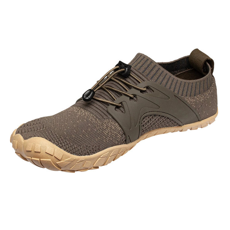 Boty Bosky Barefoot, Bennon