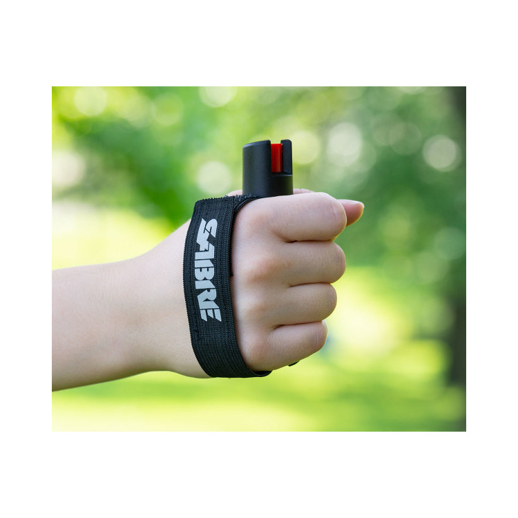 Obranný pepřový gel Runner s páskem na ruku, Sabre Red, černý, 20 ml