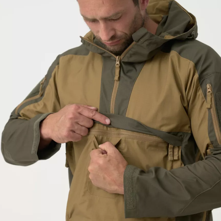 Bunda Tracer Anorak, Helikon