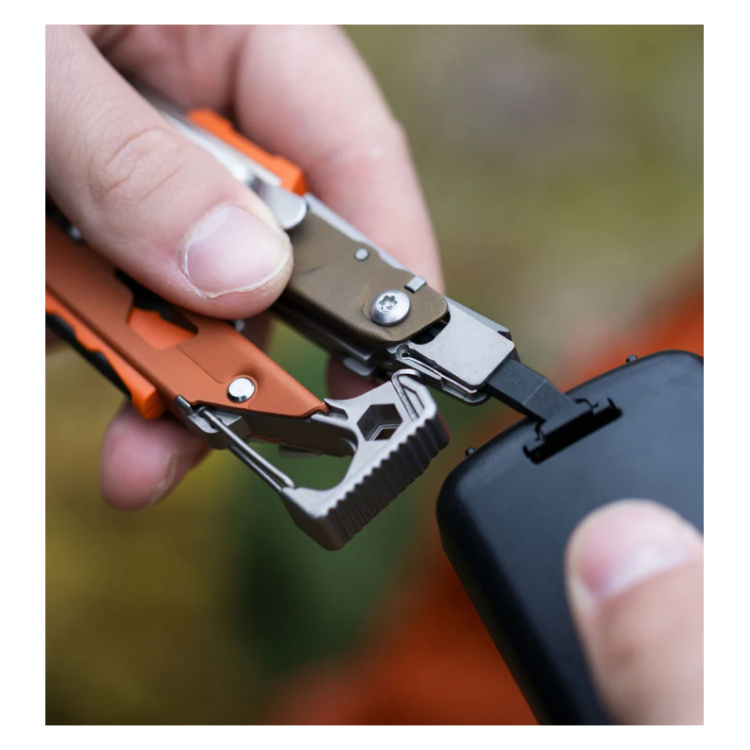 Multifunkční kleště Leatherman Signal