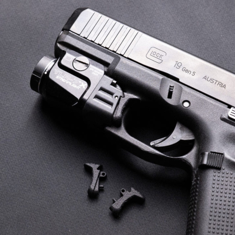 ČVIRIQ Streamlight TLR-7X