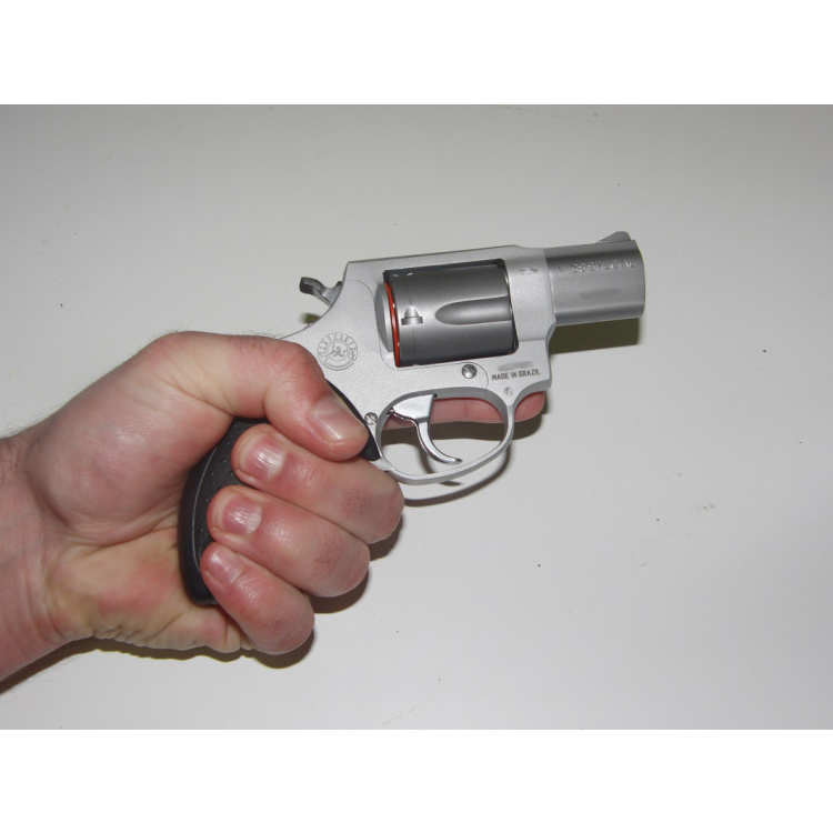 Revolver Taurus 85 Ultra-Lite, matný nerez, .38 Spec