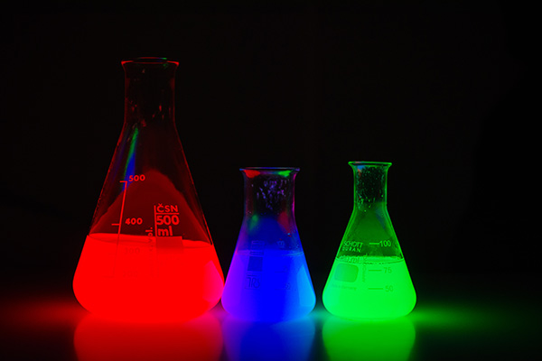 Chemické světlo - ampulky s chemikálií