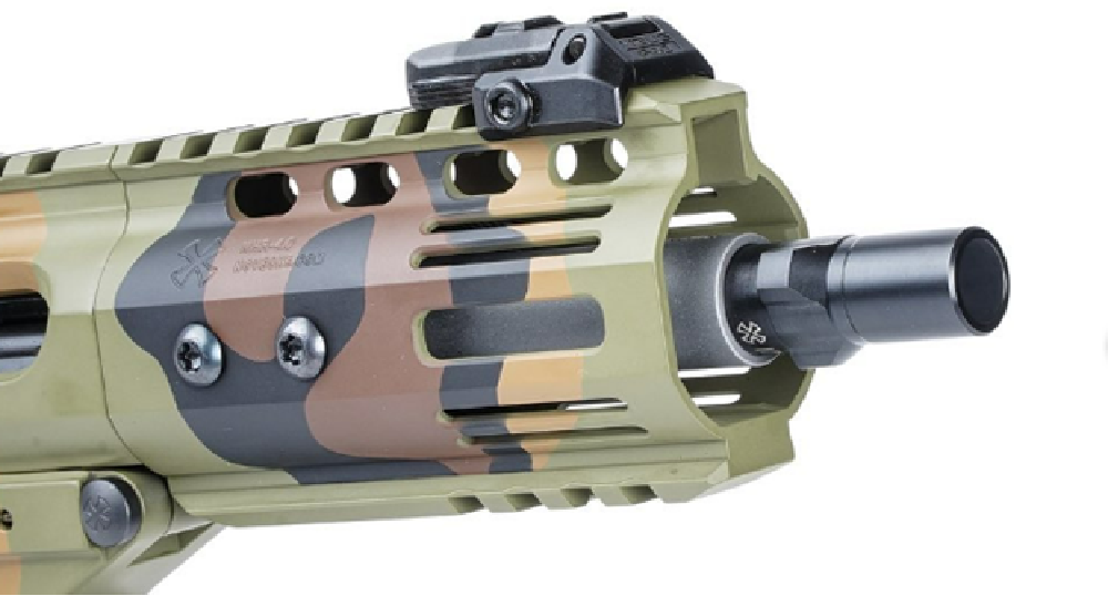 Detail adaptéru Tri-Lug